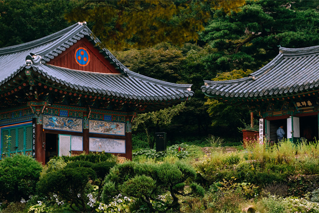 Jeondeungsa Temple