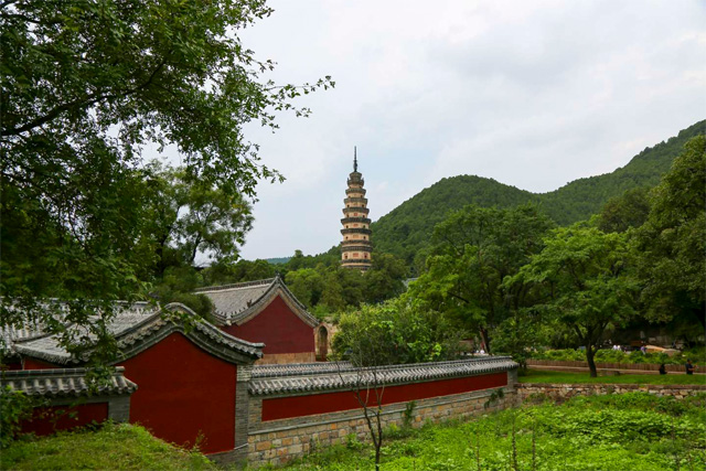 Lingyan Temple